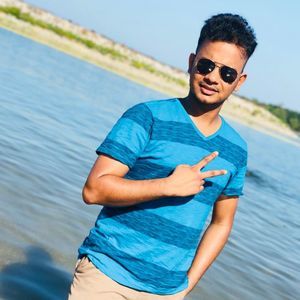 Meet your Posher, Luxsi